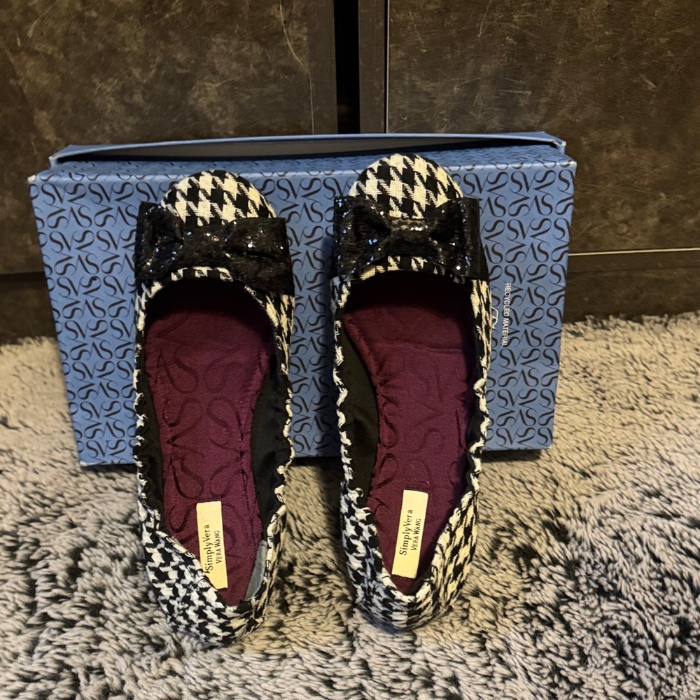 Simply Vera Vera Wang Black & White Houndstooth Ballet Flats with Bow